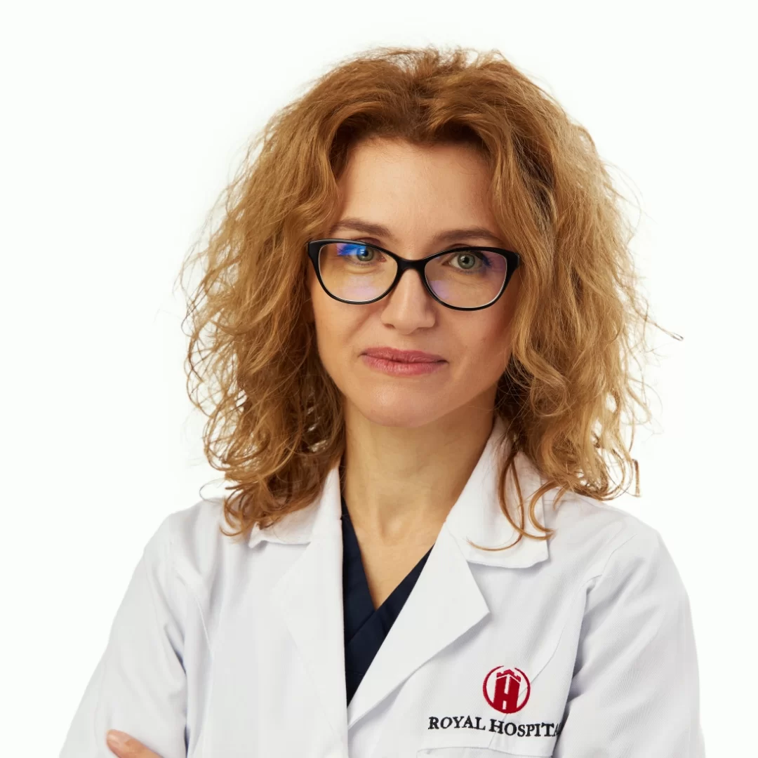 Dr.-Gabriela-Jumuga@2x